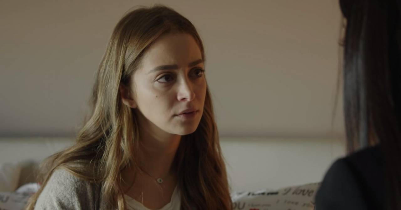 2- روزينا لاذقاني: الحضور