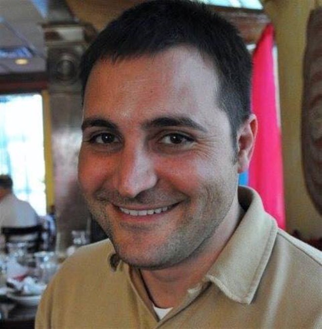 فقيد الخيام الغالي المأسوف على شبابه المرحوم المهندس هشام كامل حيدر