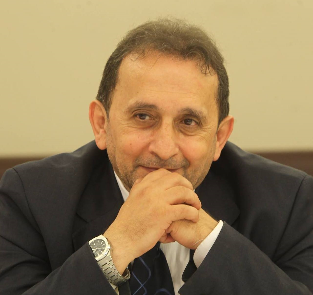 الكاتب والمحلل السياسي نبيل هيثم