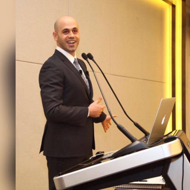 الدكتور نجيب أحمد فرحات،، نجل الدكتورة هدى