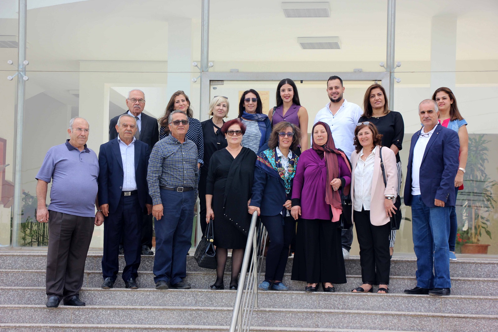 في انتظار الوفد الزائر