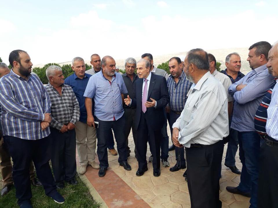 سعادة النائب أنور الخليل يؤكد لوفد من الخيام: تعويضات دعم الزيتون ستدفع