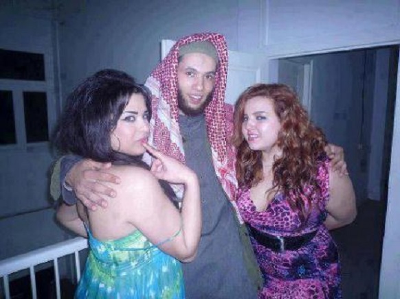 حورية باليد أحسن من سبعة بالجنة