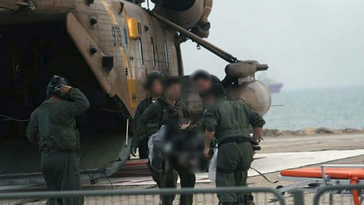 نقل  أحد طياري المقاتلة \