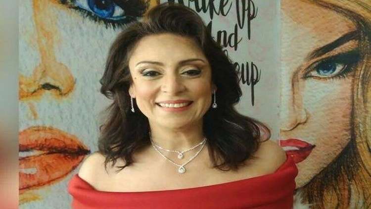 المذيعة المصرية منى عراقي