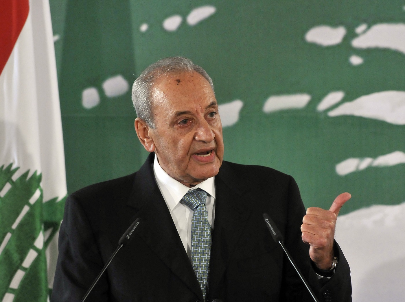 نبيه برّي.. أنت أستاذ