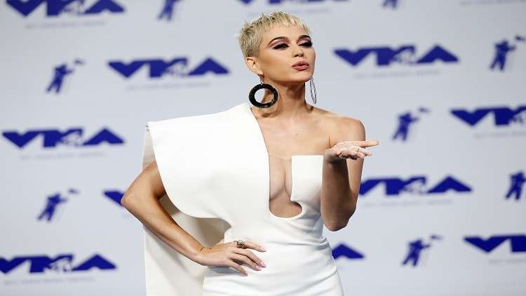 النجمة كيتي بيري