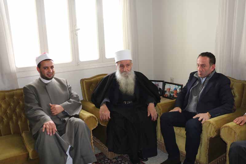 الشيخ غالب قيس والخطيب ونجم