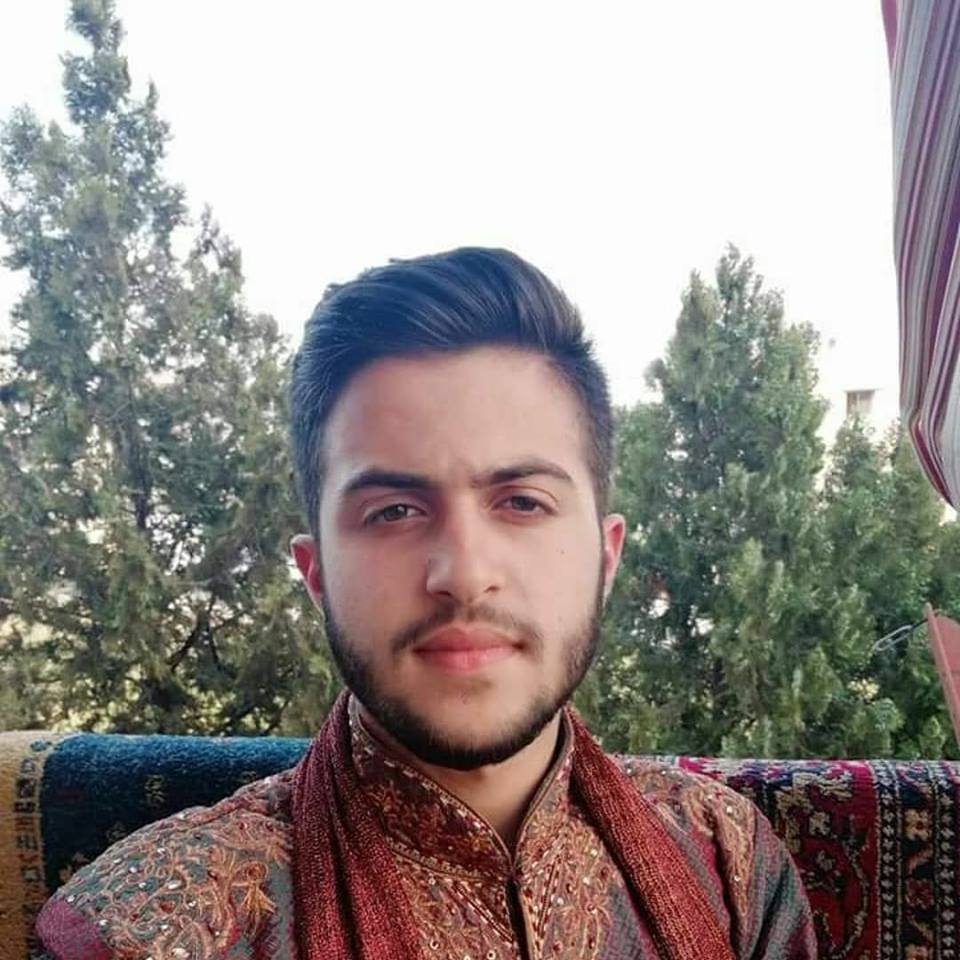 الشاب المغدور قاسم ابو زيد