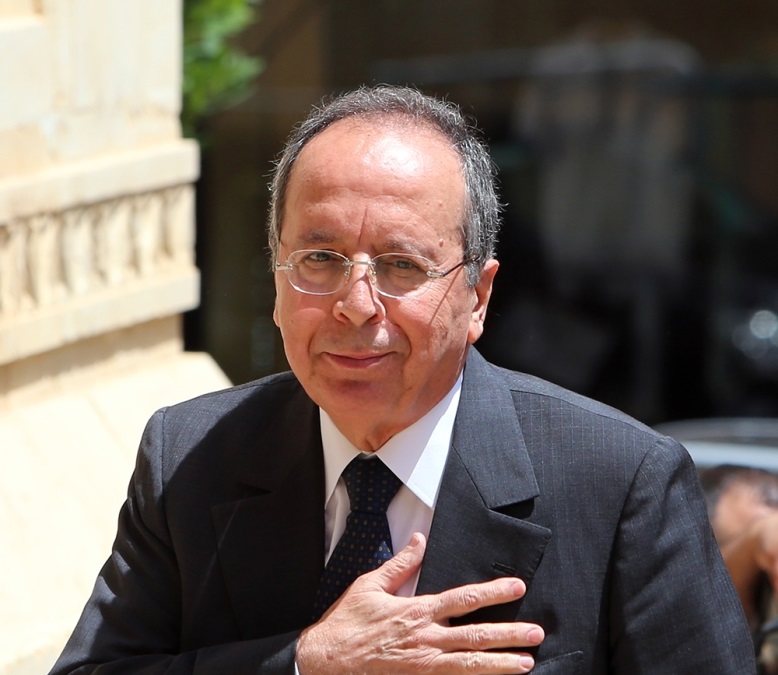 النائب جميل السيّد