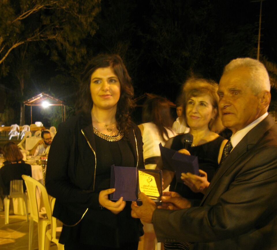 من حفل سنوي سابق لجمعية سيدات الخيام الذي تخلله تكريم الطلاب المتفوقين - أرشيف