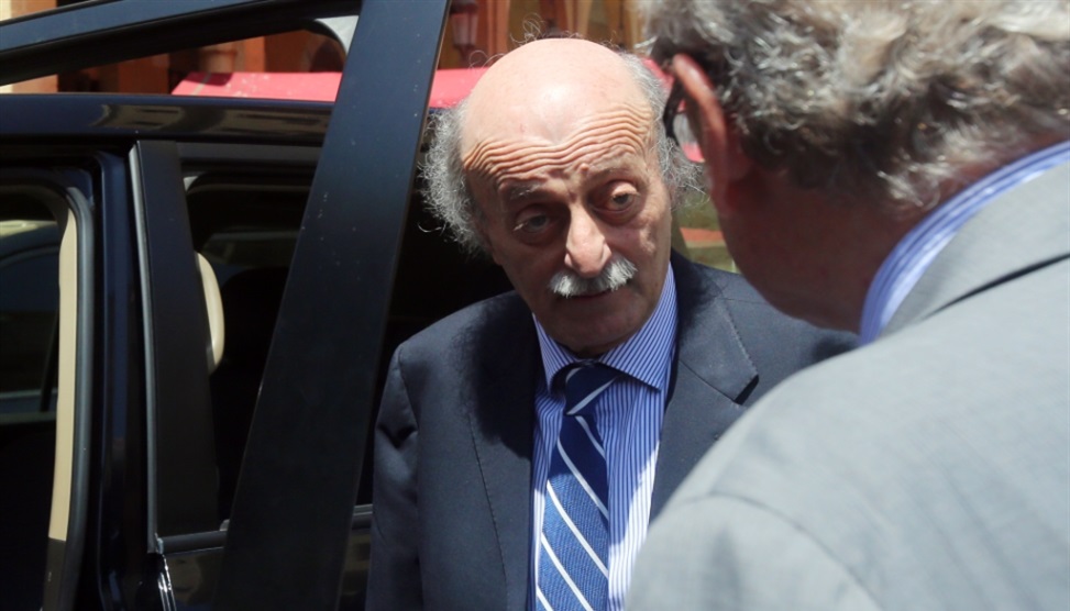 رئيس الحزب التقدّمي الاشتراكي وليد جنبلاط: اللقاء عادي ويُعقد بشكل دوري (مروان بوحيدر)