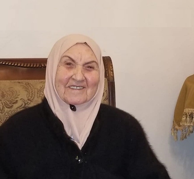 المرحومة الحاجة بهية خليل عبدالله (أم رباح حيدر)