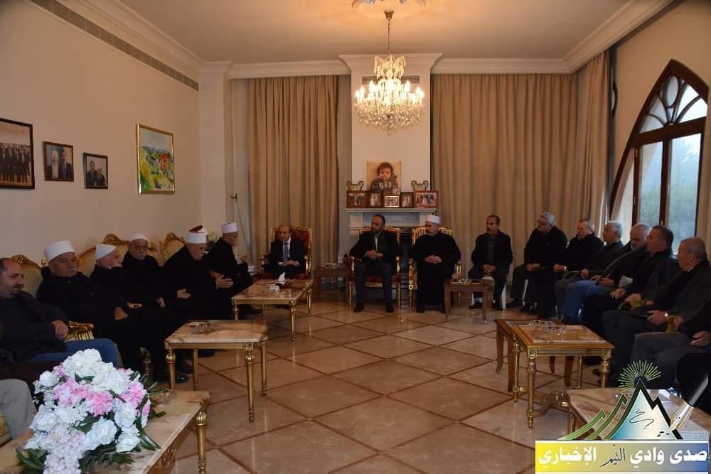 فعاليات ورؤساء بلديات والمخاتير امت دارة النائب انور الخليل