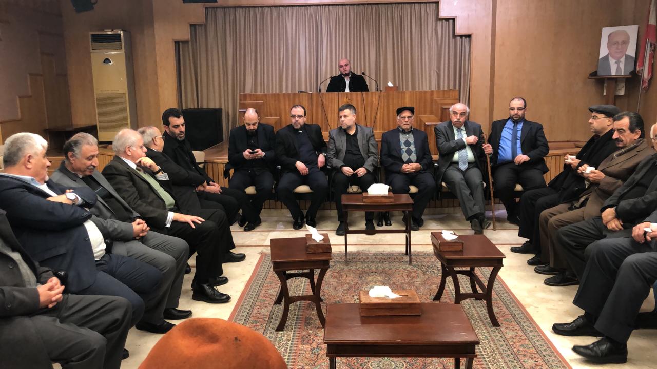 اجتماع الحملة الاهلية لنصرة فلسطين وقضايا الامة الدوري الذي عُقد في «دار الندوة» في بيروت