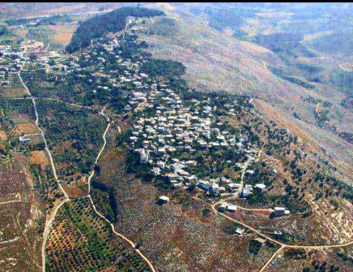 منظر من الجو لبلدة إبل السقي