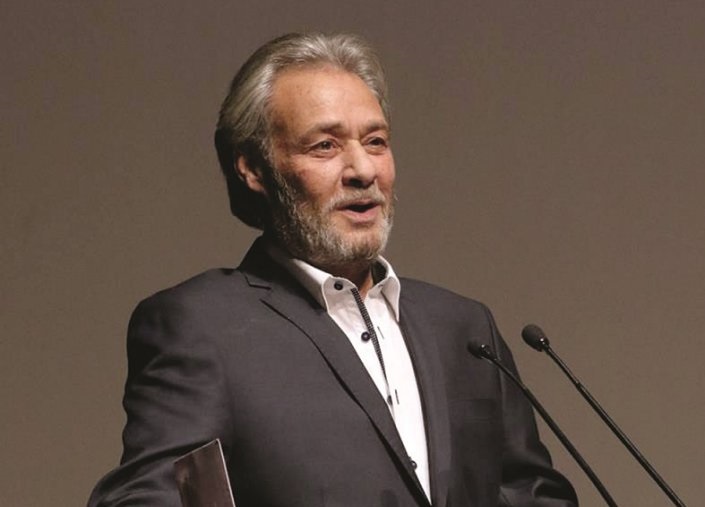 الفنان الراحل فاروق الفيشاوي 