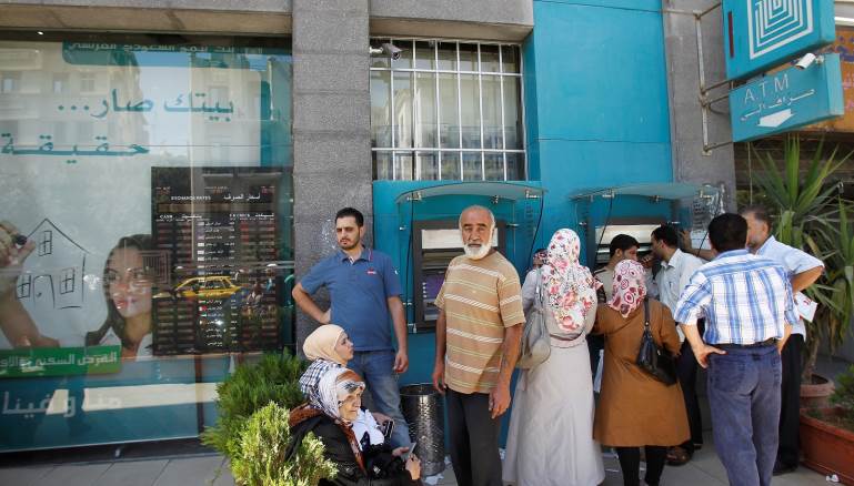 يتواجد في سوريا 7 مصارف لبنانية (Getty)