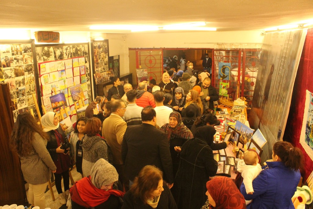 من افتتاح المعرض