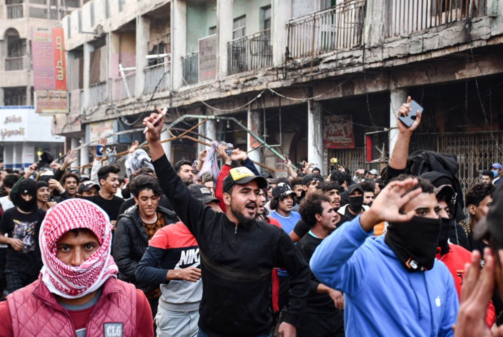 تَحقّق للصدر ما أراد في بغداد حيث أُقيمت «الصلاة الموحّدة» الجمعة بحضور آلاف «الصدريين» (أ ف ب )