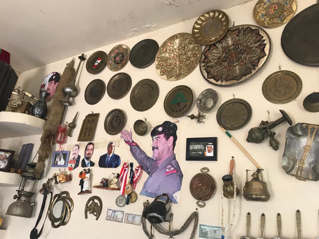أهتم بالمقتنيات الأثرية لأنها تحمل تراث الآباء والأجداد وأفتخر بها
