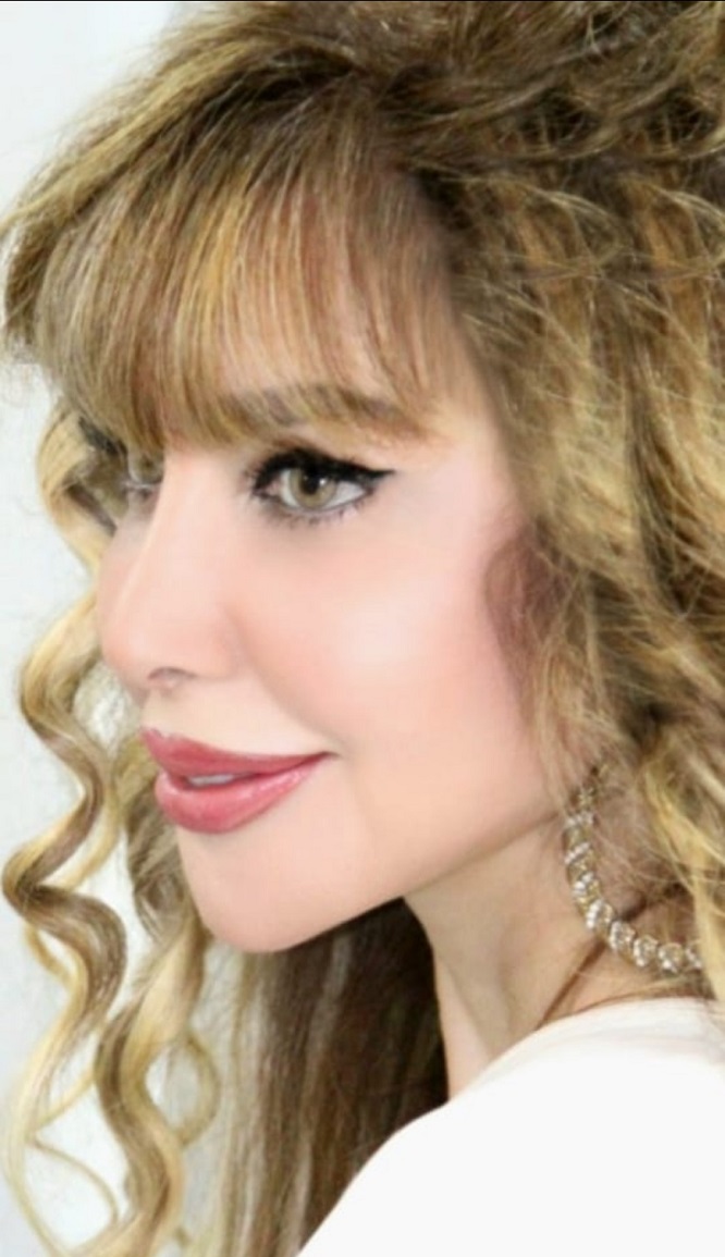 الكاتبة فلك مصطفي الرافعي (رئيسة مركز النهوض الإعلامي الثقافي الإقتصادي)