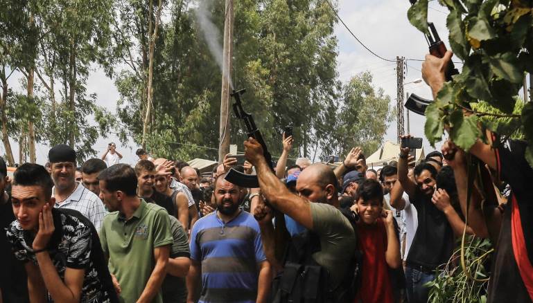 من انفجار التليل الدامي إلى مواجهة وادي الجاموس.. نواب يستثمرون الدم والسلاح (Getty)