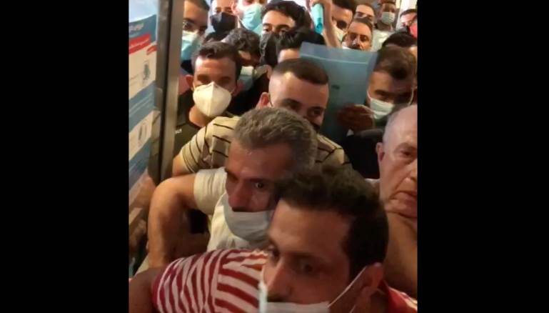 إحدى الجامعات في لبنان خرجت نحو 18 ألف طالب بشهادات عليا، وكلها تمت من بعد (المدن)