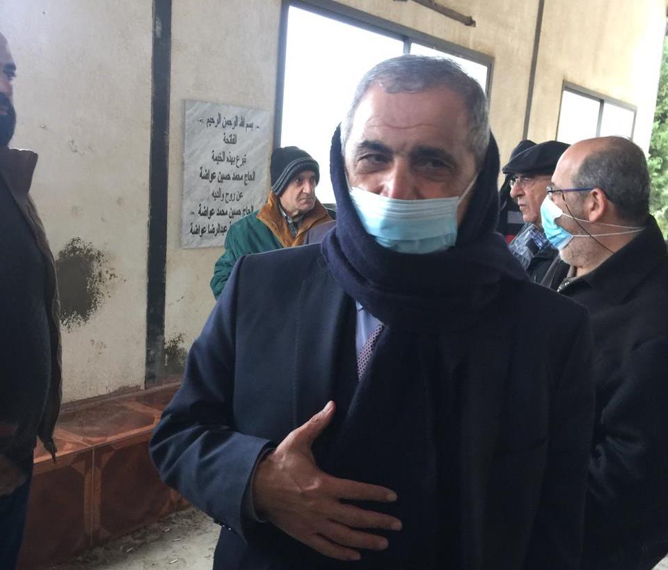 النائب الدكتور قاسم هاشم يتقدم المشيعين 