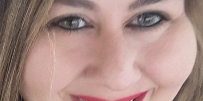 الاعلامية والشاعرة رلى الحلو