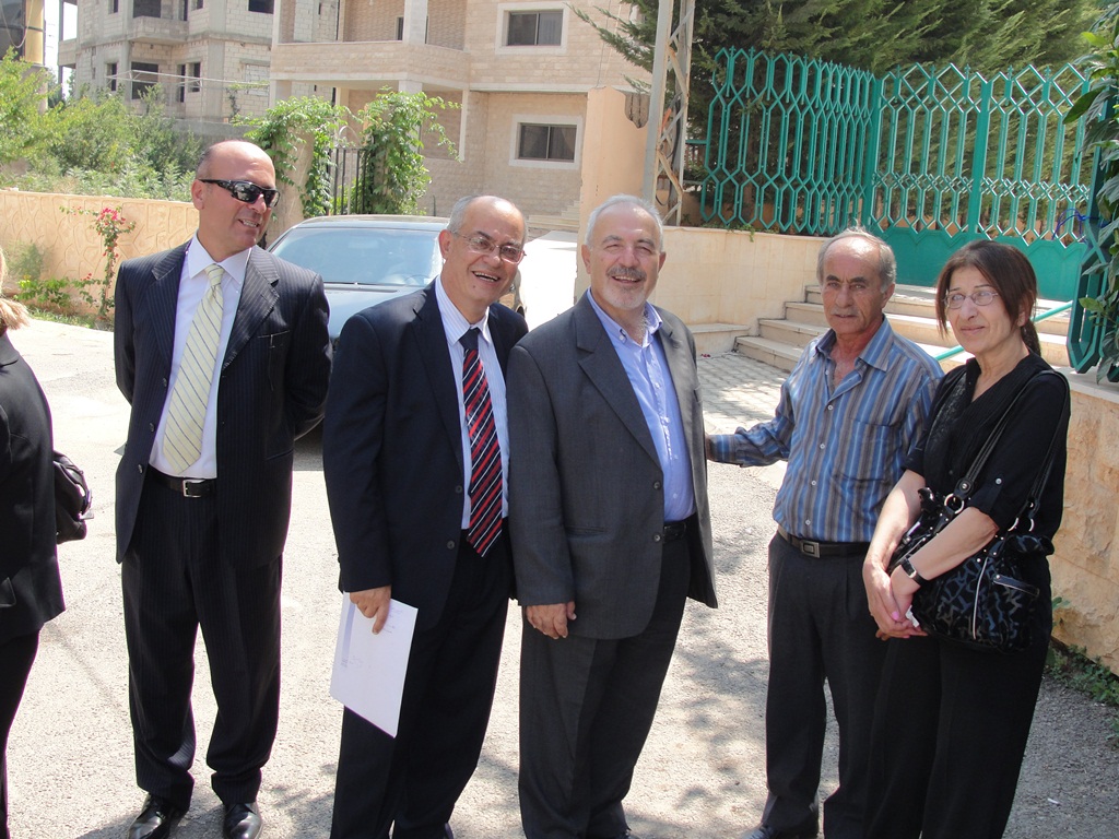 أربعون عاماً كانت فترة الرفقة في الحزب التقدّمي الاشتراكي مع المرحوم وكان آخر جولاتنا معاً في منتدى التنمية اللبناني