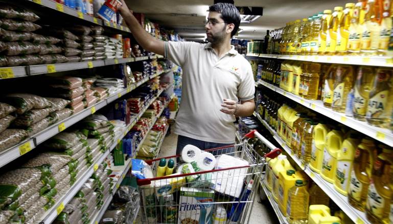 أسعار 10 سلع غذائية أساسية ارتفعت أكثر من 700 في المئة