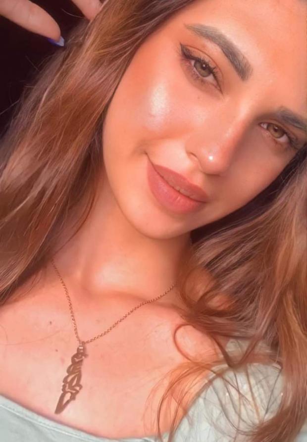 أالشابة أماني منيمنة 