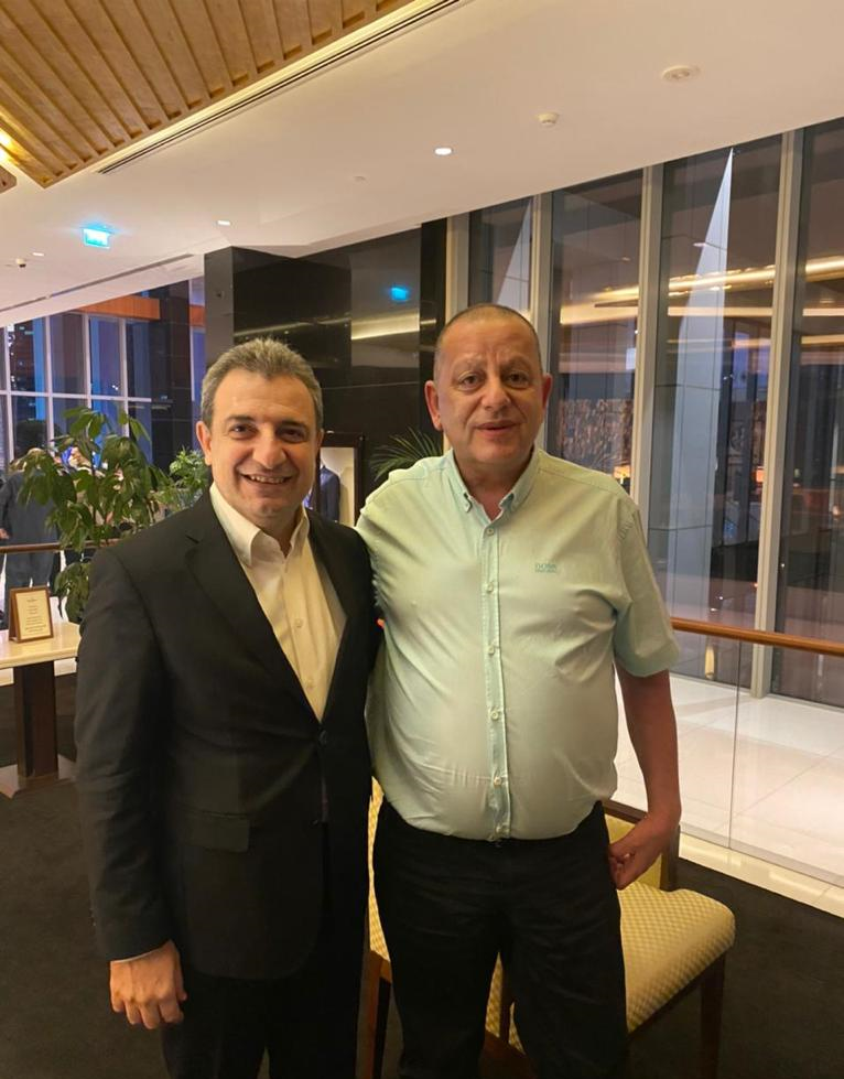 الصديقان غسان قنتيس والوزير وائل ابو فاعور