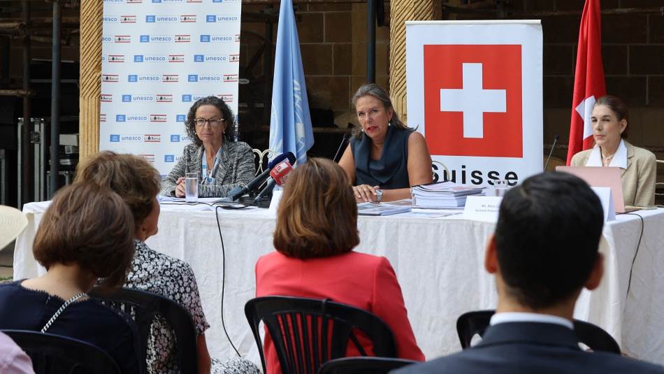 أي حدث أو بادرة تدفع إلى المزيد من أجواء الانقسام (Getty)