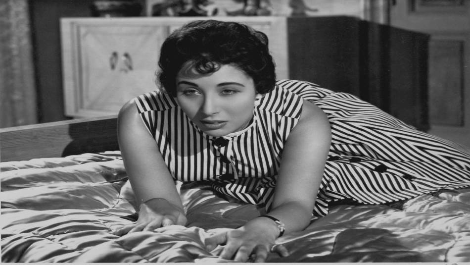 الوسادة الخالية