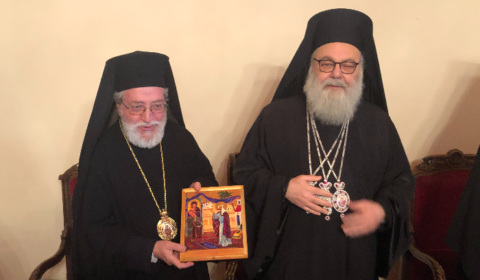 بطريرك انطاكيا وسائر المشرق للروم الارثوذكس يوحنا العاشر يازجي ومطران صيدا وصور وتوابعهما للروم الارثوذكس الياس كفوري