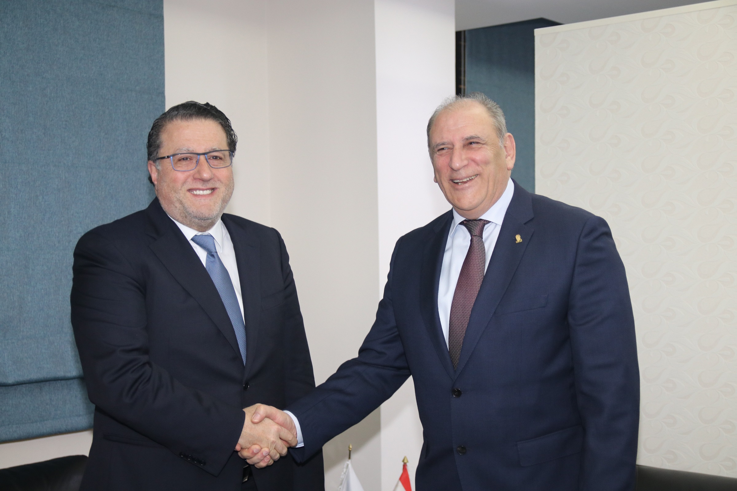 تسليم وتسلم في الاتصالات