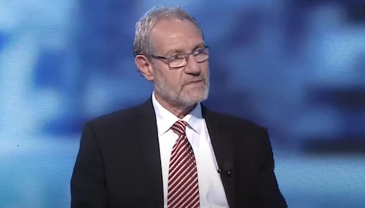 عارف ياسين نقيب المهندسين في بيروت