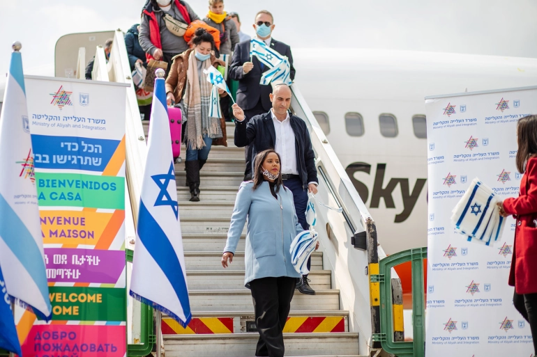 خطة طوارئ إسرائيلية لاستقدام يهود أوكرانيا بالتزامن مع الحرب هناك (الجزيرة)