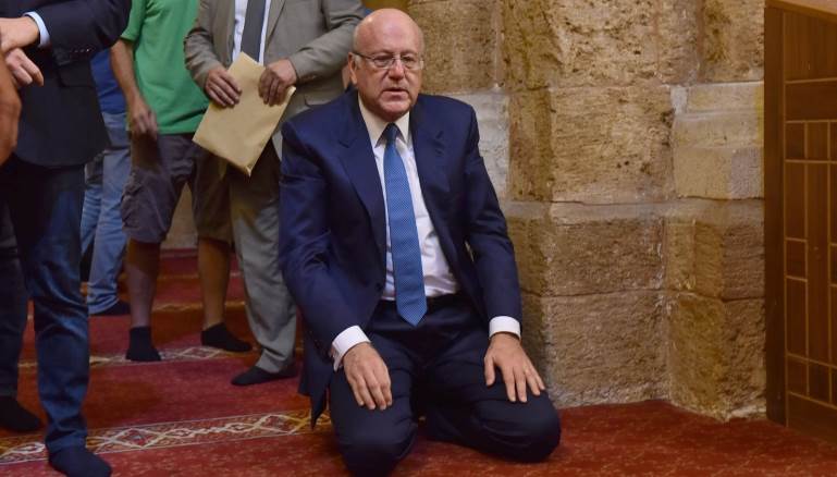 القطاع العام يحتاج اليوم إلى إعادة هيكلة شاملة أكثر من أي وقت مضى (Getty)