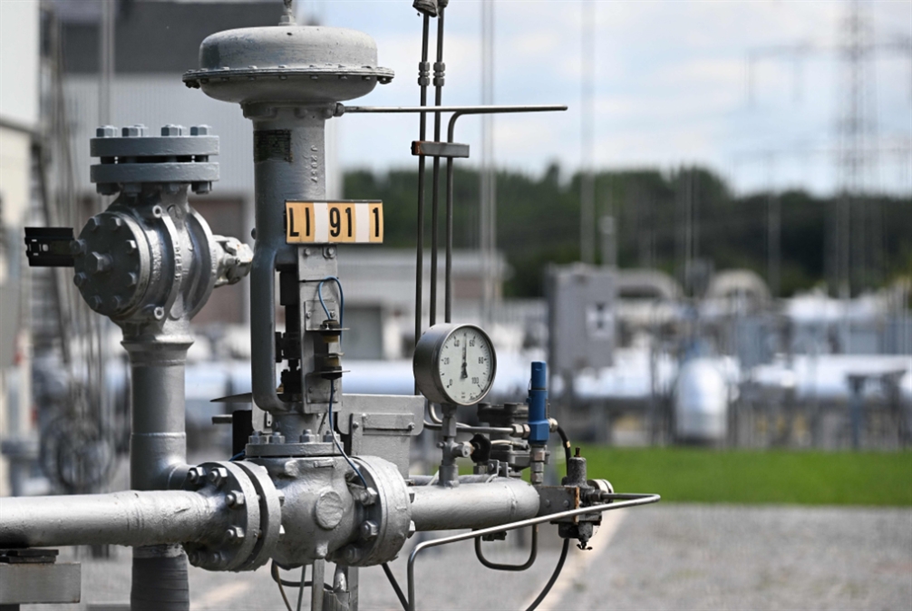 غياب اليقين بشأن إمدادات الغاز من روسيا، أفقد الأسواق ثقتها بالعملة الأوروبية الموحّدة (أ ف ب)