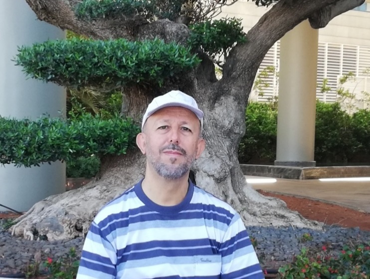 الكاتب المهندس عدنان إبراهيم سمور