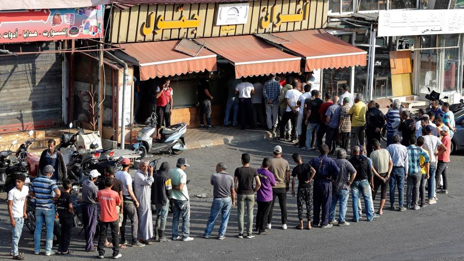 عنوان المرحلة الراهنة: لا خبز (Getty)