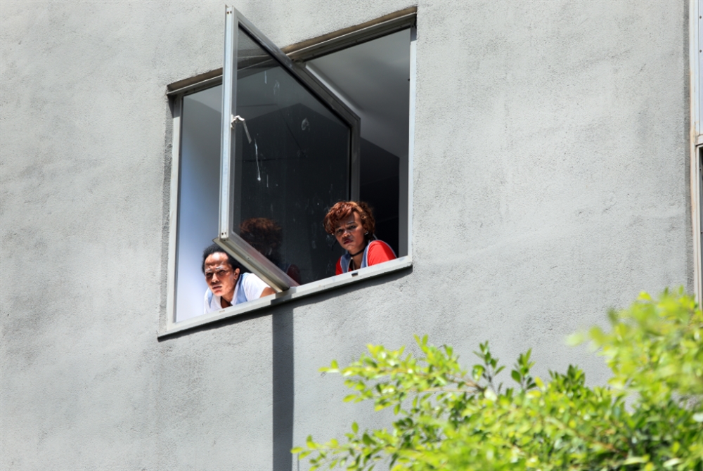 لا يزال العمل المنزلي حكراً على المرأة في أغلب الأوقات (مروان بو حيدر)