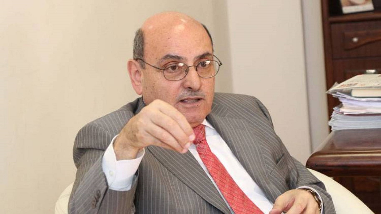 الكاتب في جريدة النهار سركيس نعوم