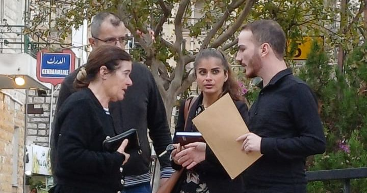 يتابع محامو اتحاد المودعين وتحالف متحدون وبطلب من زوجته فاليري فوييه تواصلهم مع محامين في فرنسا متخصصين بانتهاك حقوق الإنسان