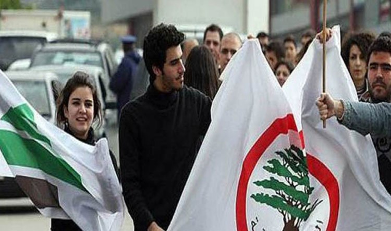 كباش كتائبي - قواتي على الناخبين في محتلف الساحات