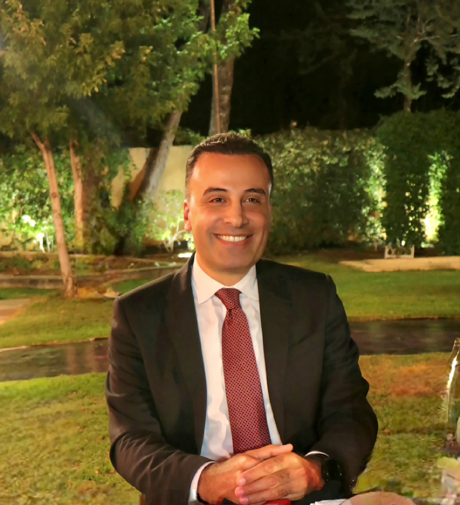 الدكتور واجب علي قانصو