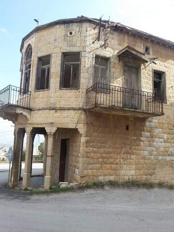 من بيوت جديدة مرجعيون